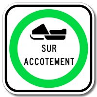 Trajet obligatoire pour motoneiges (accotement)