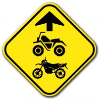 Signal avancé de chaussée désignée quad et motocyclette tout terrain